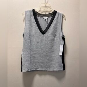 DKNY Stylish Soft Versatile Pull-On Sleeveless Top, Sz M, Gray w/ Black Contrast